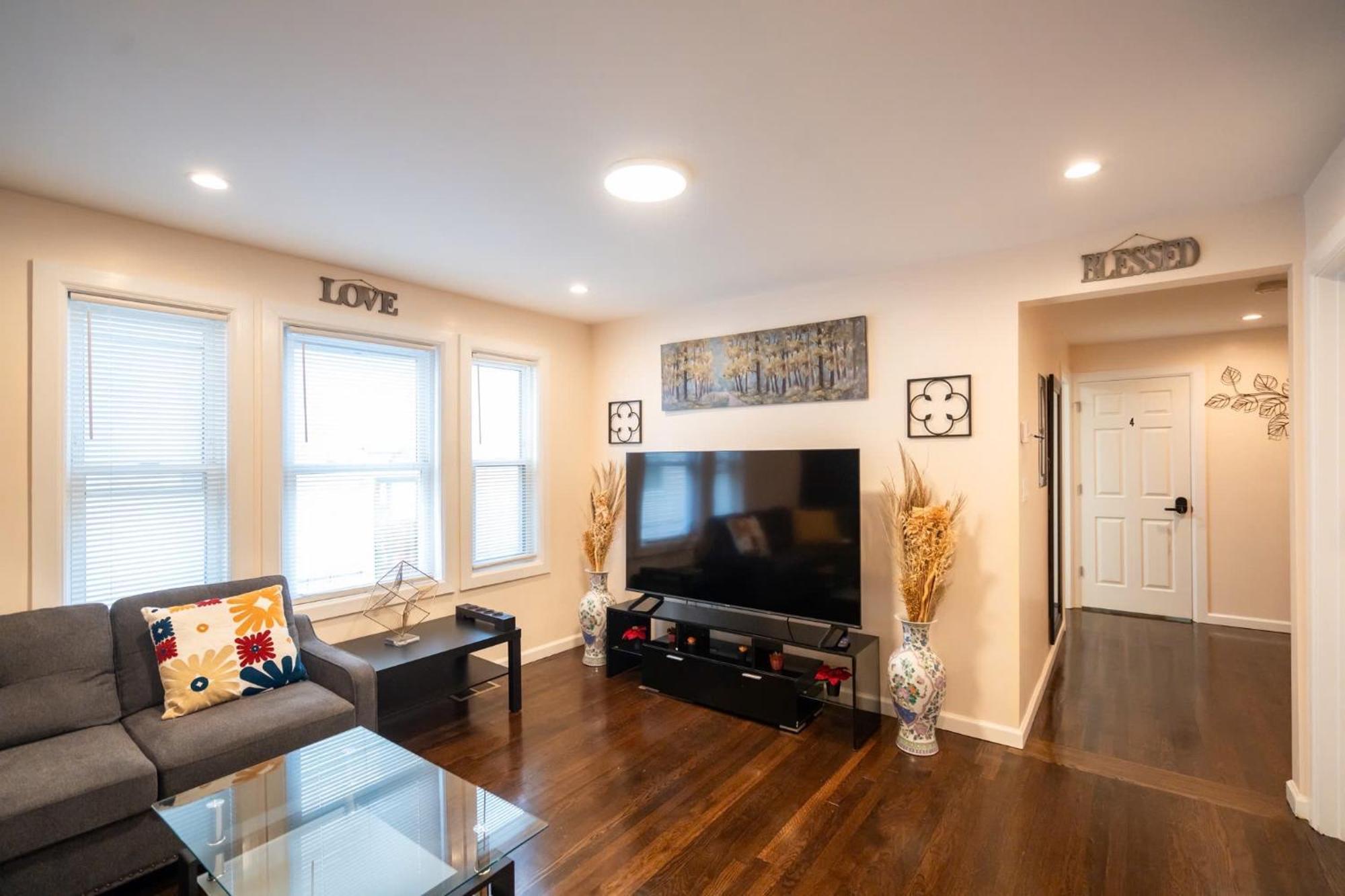 30-1 4Br Boston - Comfortable Apt Near Mbta Ngoại thất bức ảnh