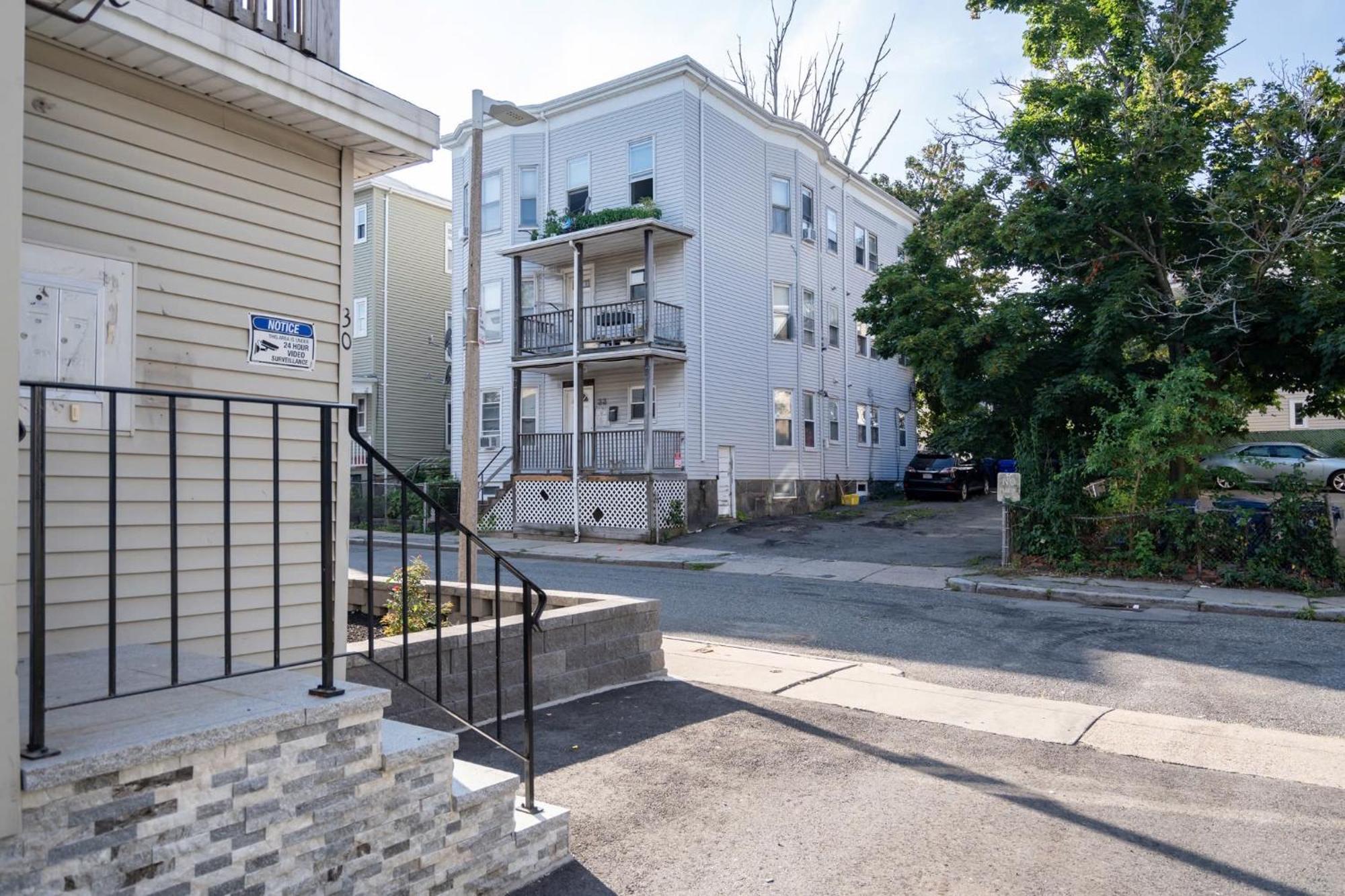 30-1 4Br Boston - Comfortable Apt Near Mbta Ngoại thất bức ảnh