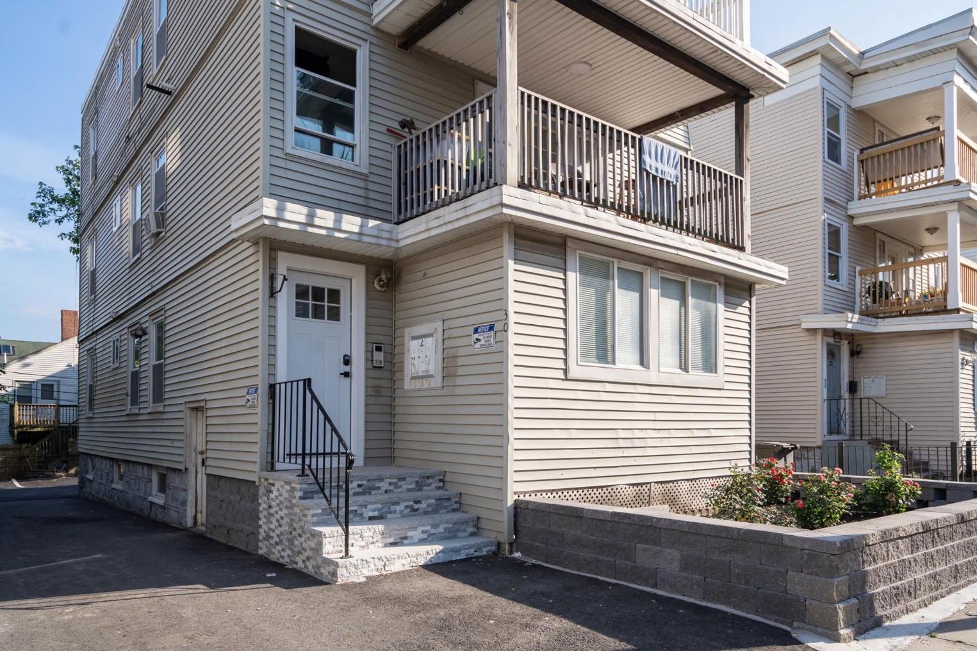 30-1 4Br Boston - Comfortable Apt Near Mbta Ngoại thất bức ảnh